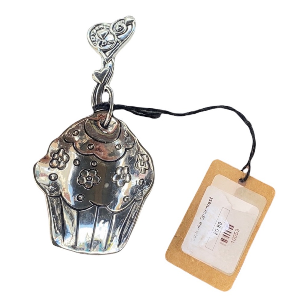 Cupcake spoon rest